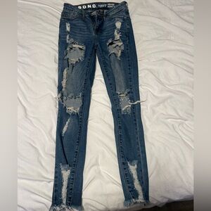 Ripped skinny jeans size 1